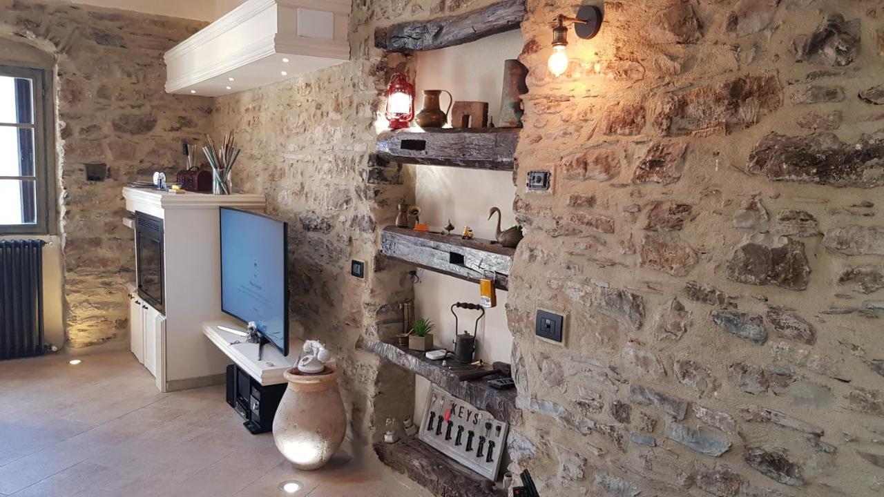 Casa Al-Ma Appartement Pietrabruna Buitenkant foto